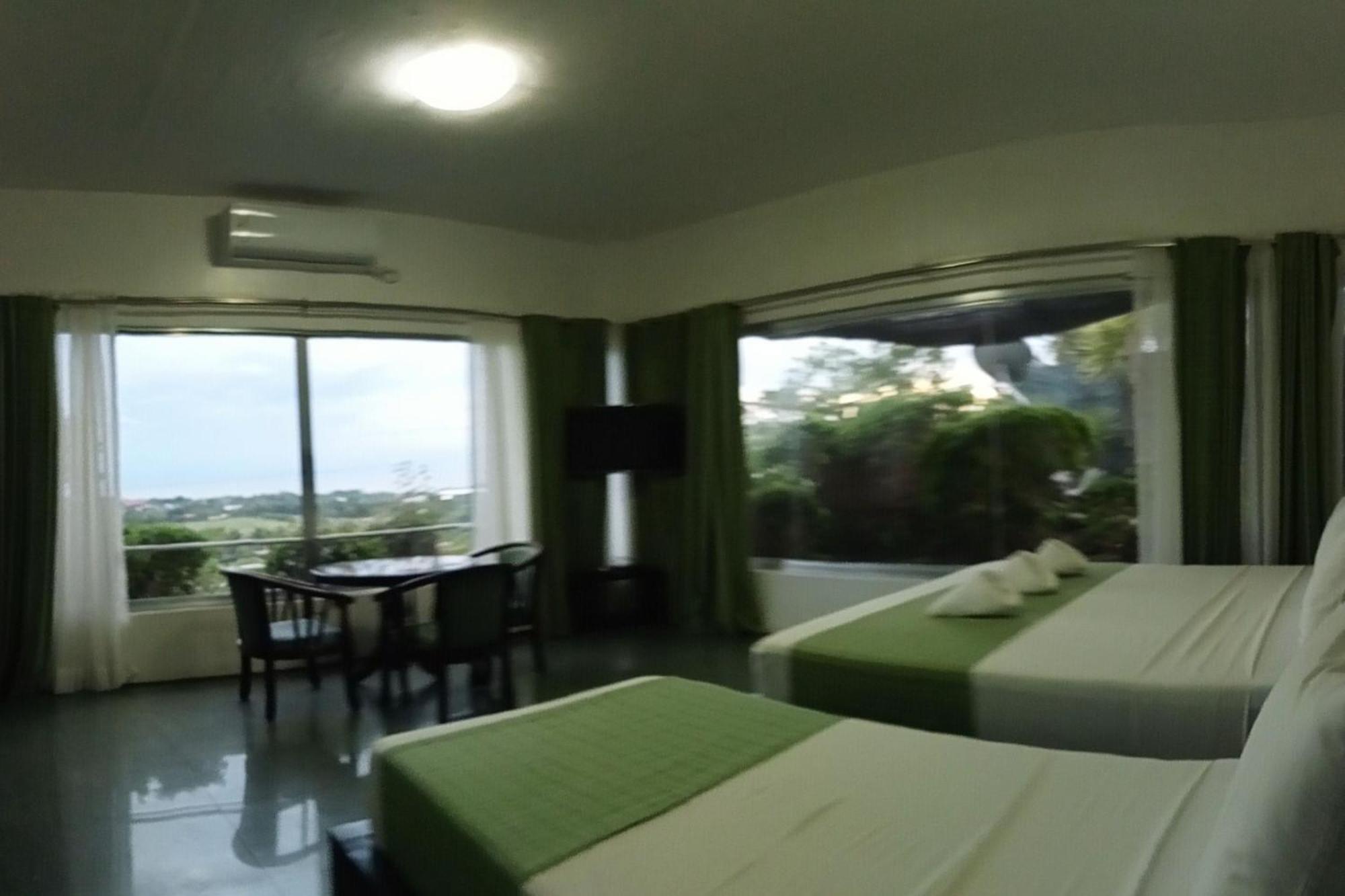 Garin Farm Pilgrimage Resort Powered By Cocotel San Joaquin Quarto foto