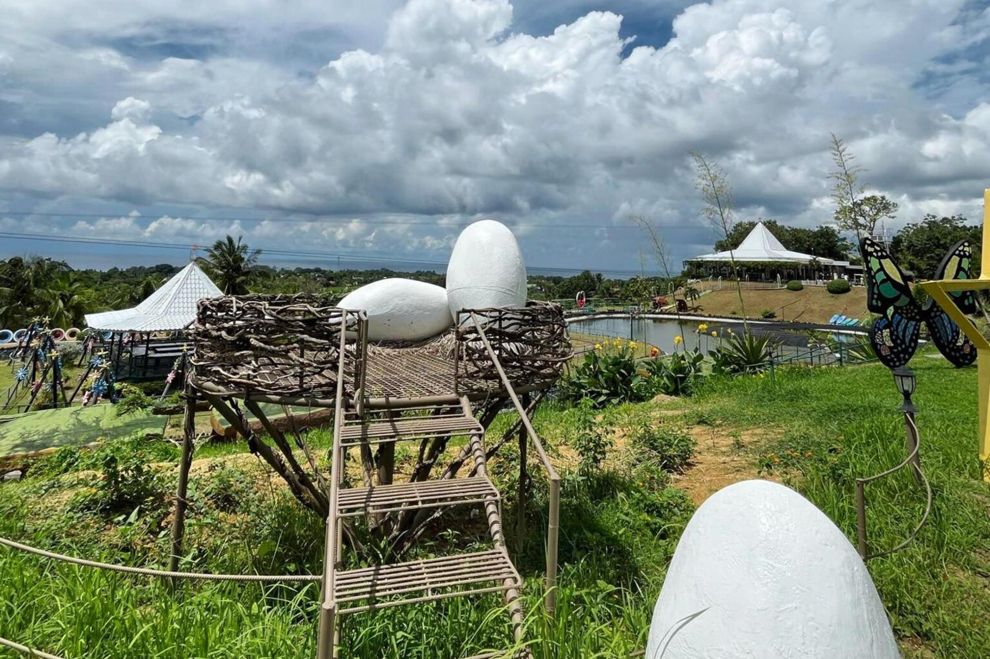 Garin Farm Pilgrimage Resort Powered By Cocotel San Joaquin Exterior foto